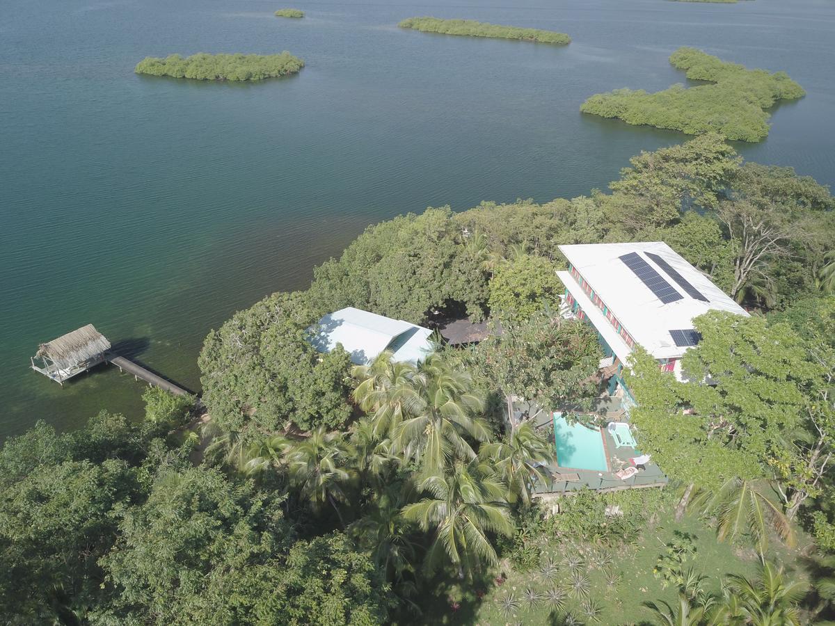 Los Secretos Guesthouse Bocas del Toro Buitenkant foto