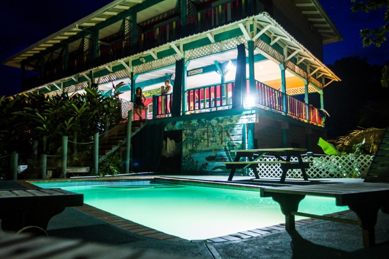 Los Secretos Guesthouse Bocas del Toro Buitenkant foto